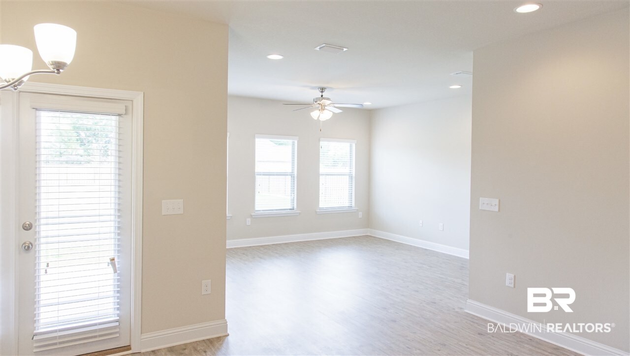 1544 Kairos Loop Foley, AL 36535 - Photo 6 of 16