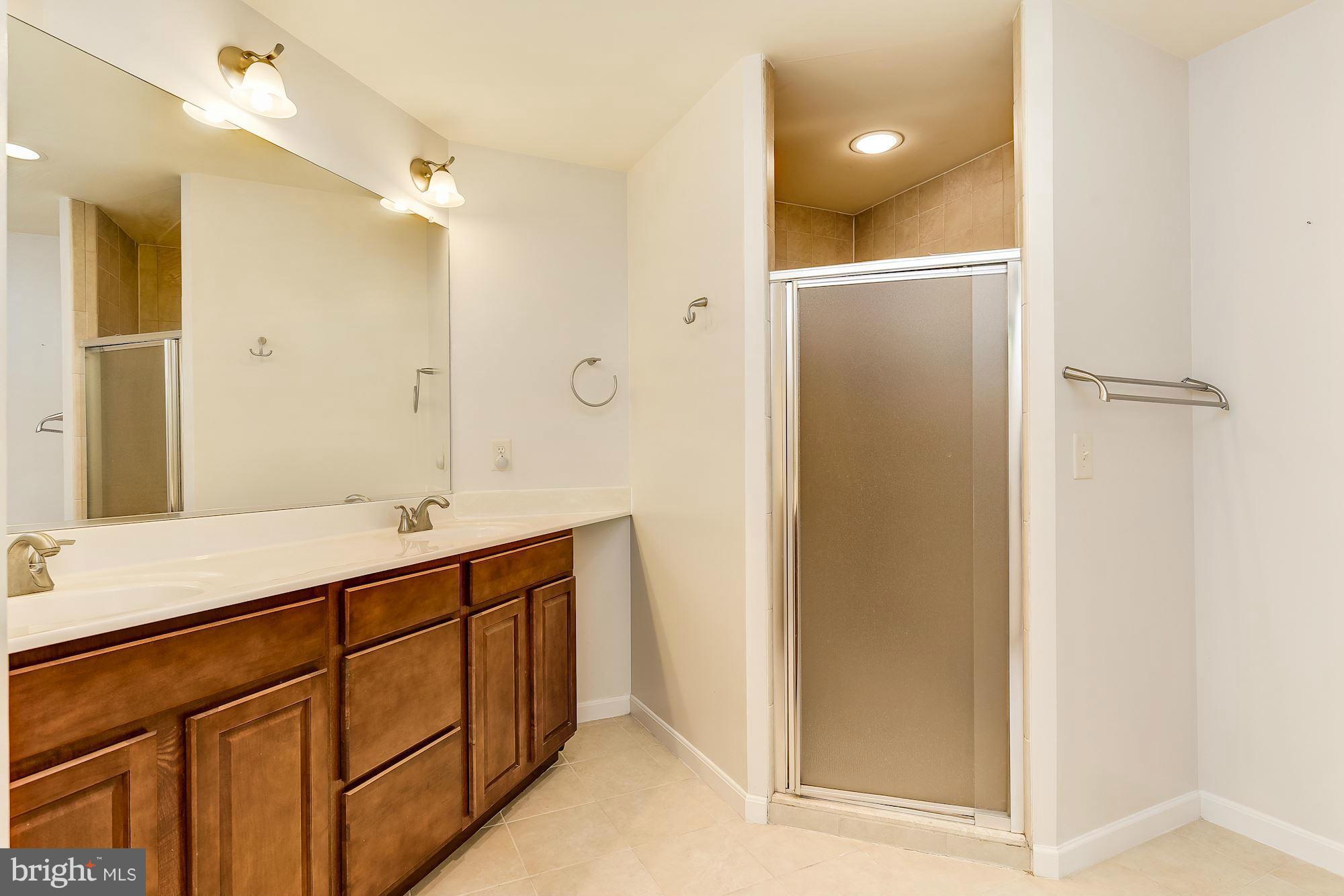 127 Church Road Arnold, MD 21012 - Photo 13 of 30 Bath (Master)