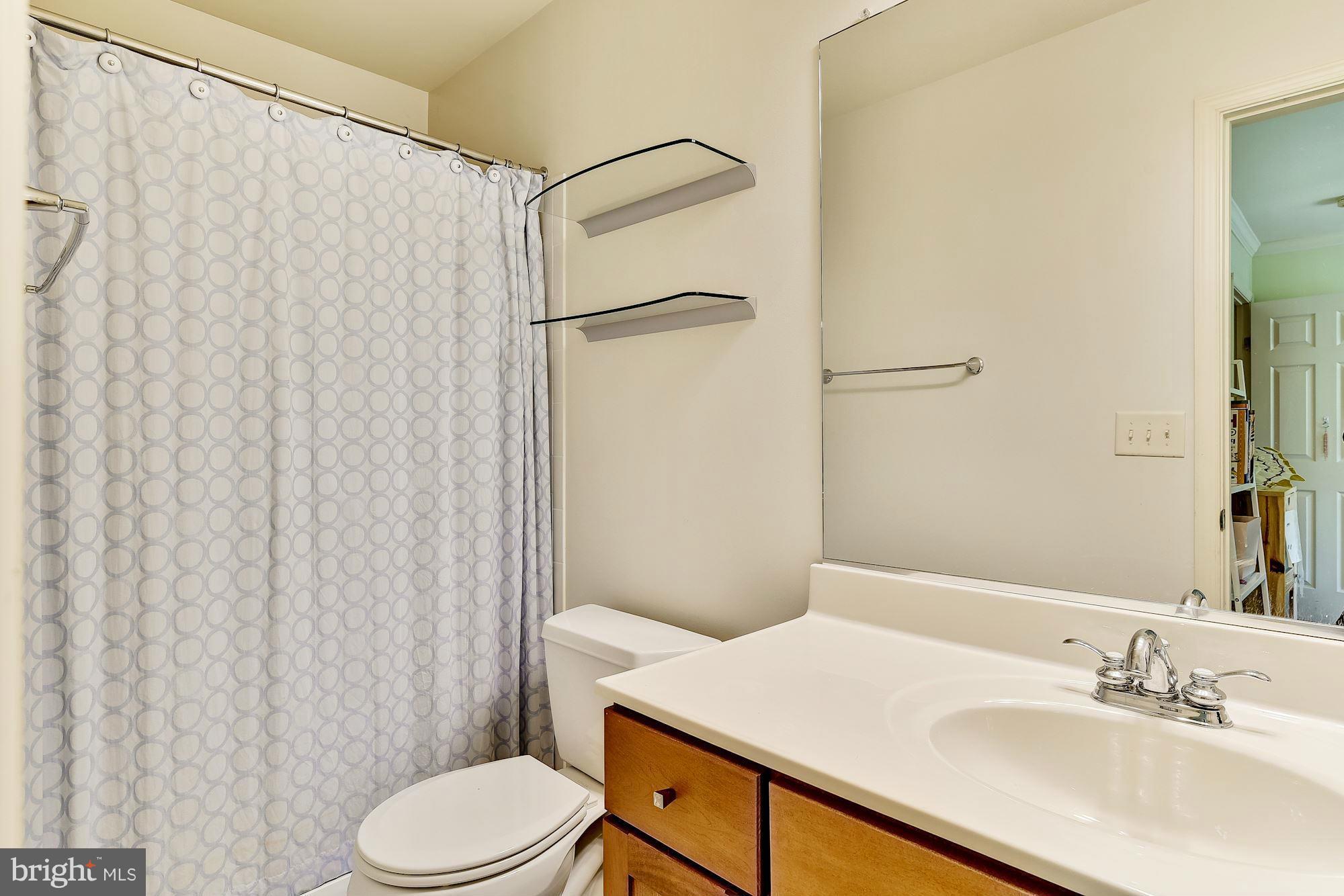 127 Church Road Arnold, MD 21012 - Photo 22 of 30 Bath