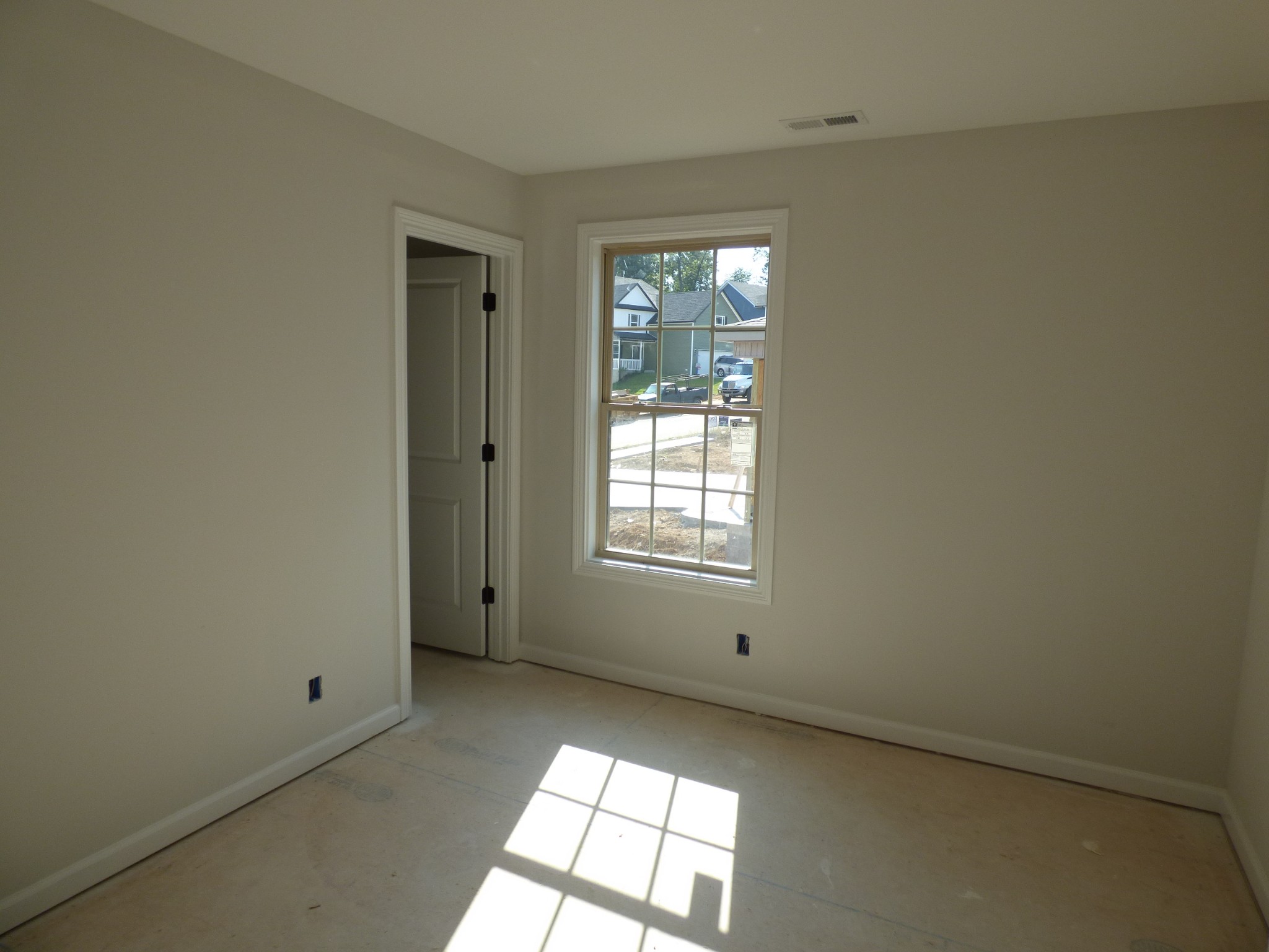 1058 Winesap Road Clarksville, TN 37040 - Photo 15 of 18 Gallery Image 15