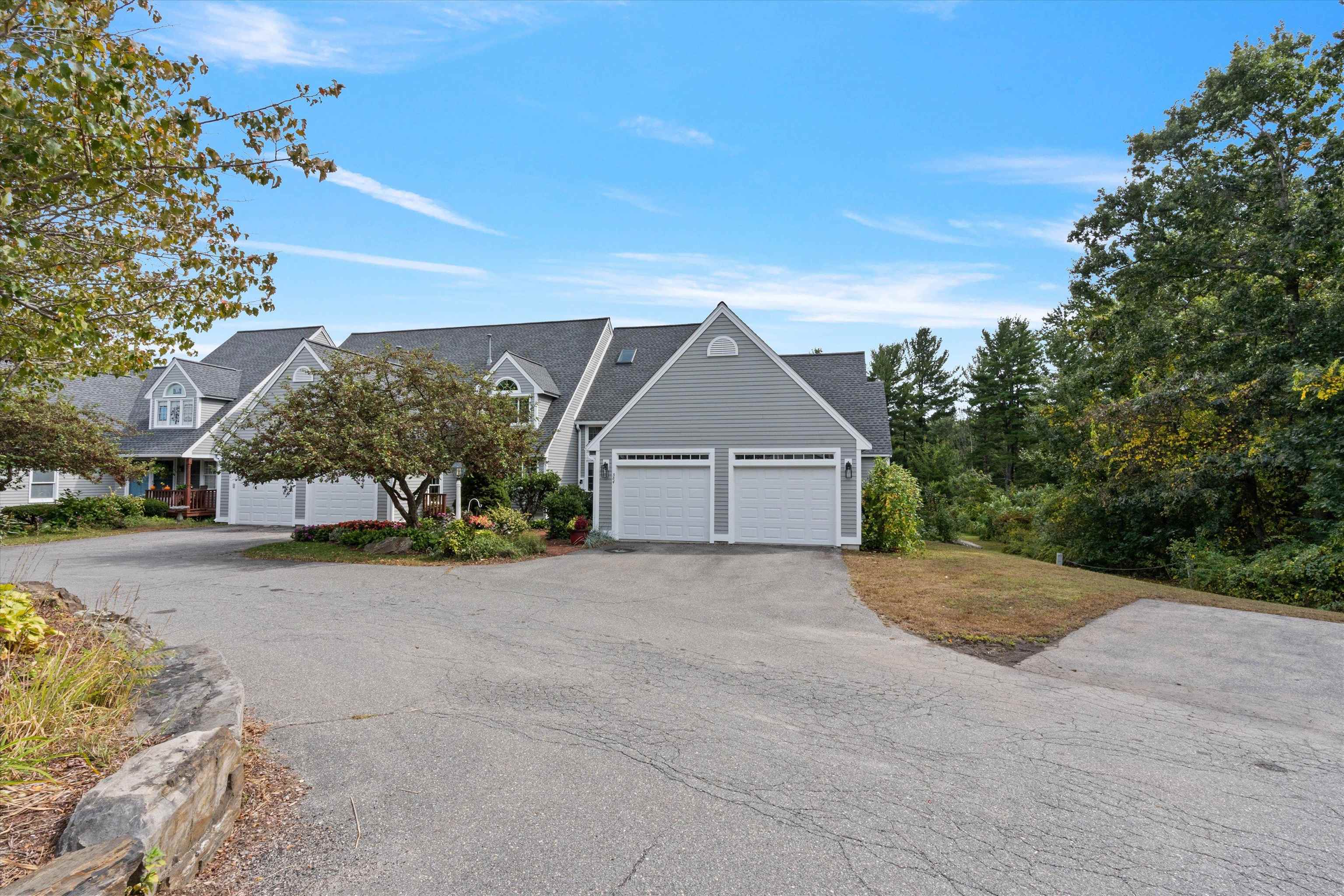 384 Winding Pond Road Londonderry, NH 03053 - Photo 2 of 60