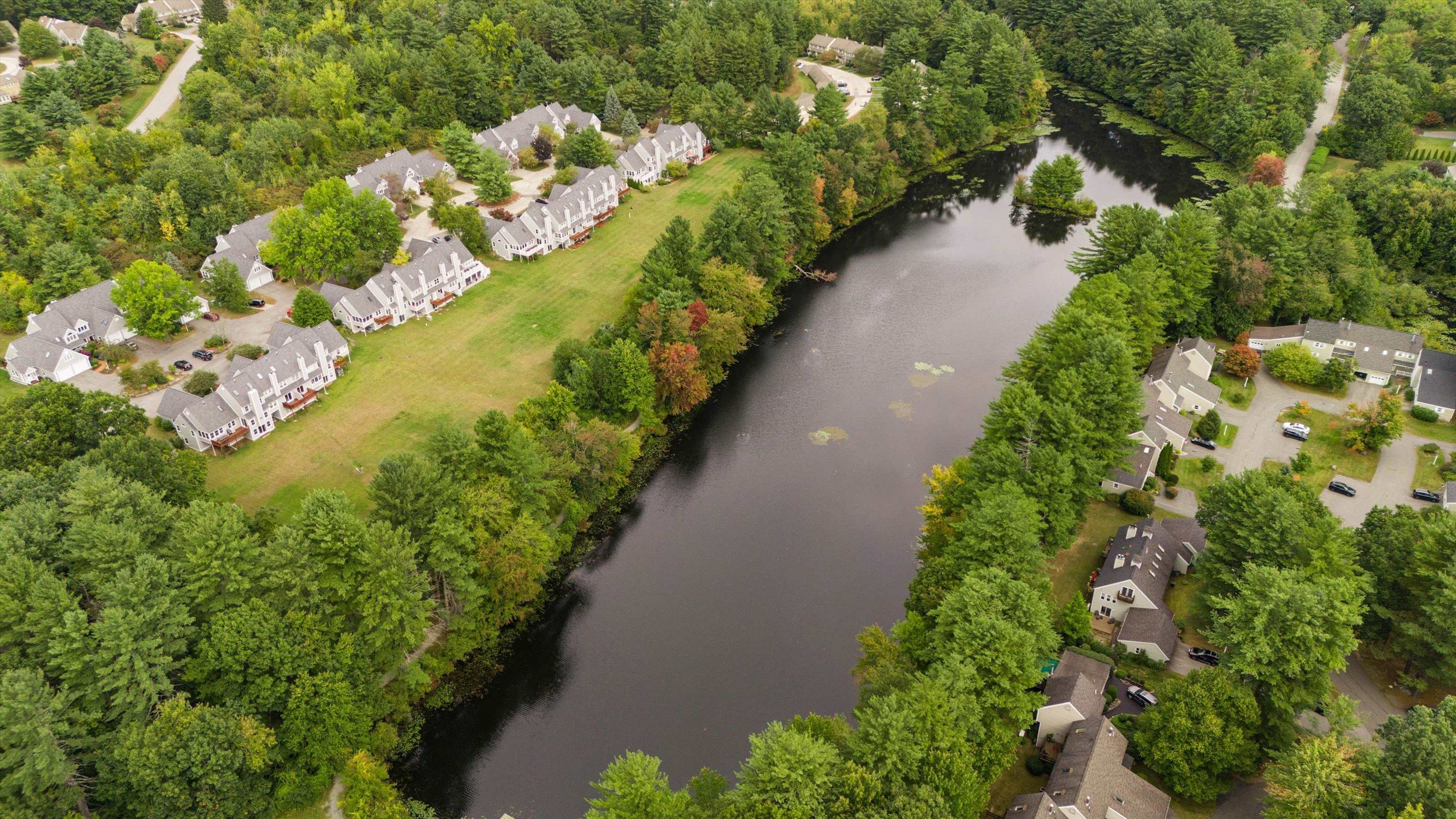 384 Winding Pond Road Londonderry, NH 03053 - Photo 50 of 60