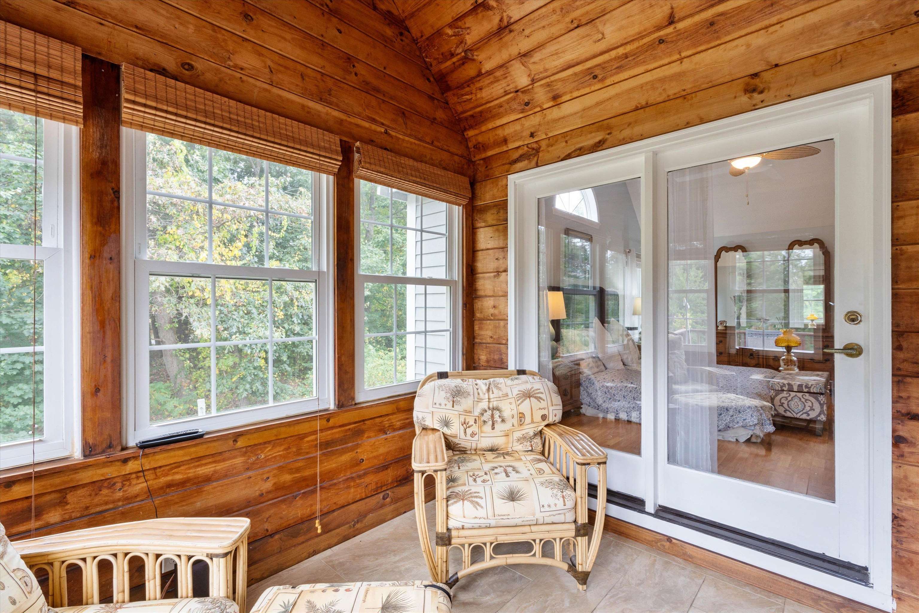 384 Winding Pond Road Londonderry, NH 03053 - Photo 8 of 60