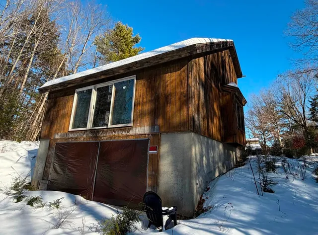 $400,000 | 27 Island Drive, Madison, NH 03849