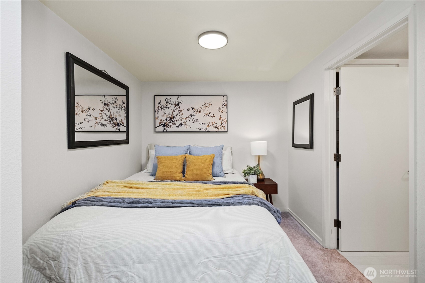 2901 South Jackson Street, Unit 101 Seattle, WA 98144 - Photo 12 of 28