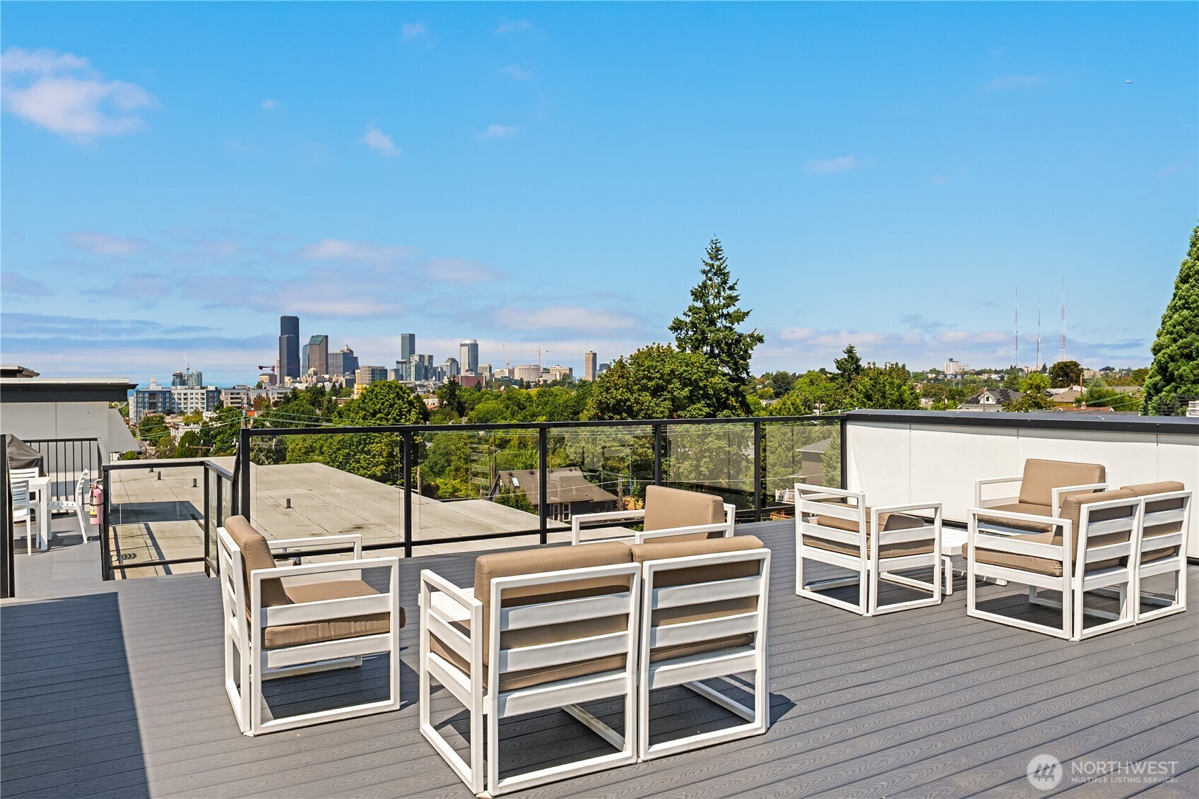 2901 South Jackson Street, Unit 101 Seattle, WA 98144 - Photo 2 of 28