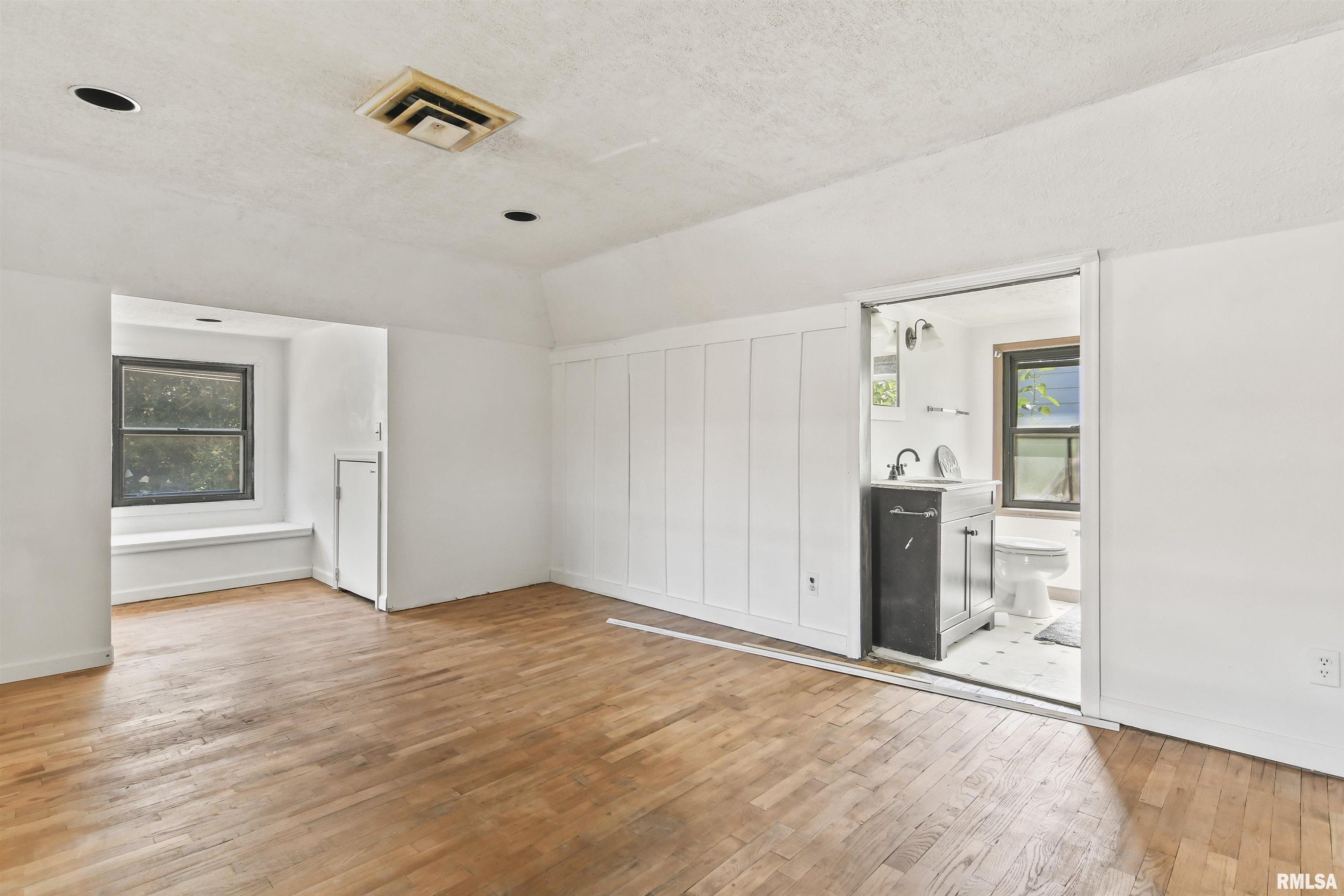 701 South State Street Springfield, IL 62704 - Photo 21 of 34