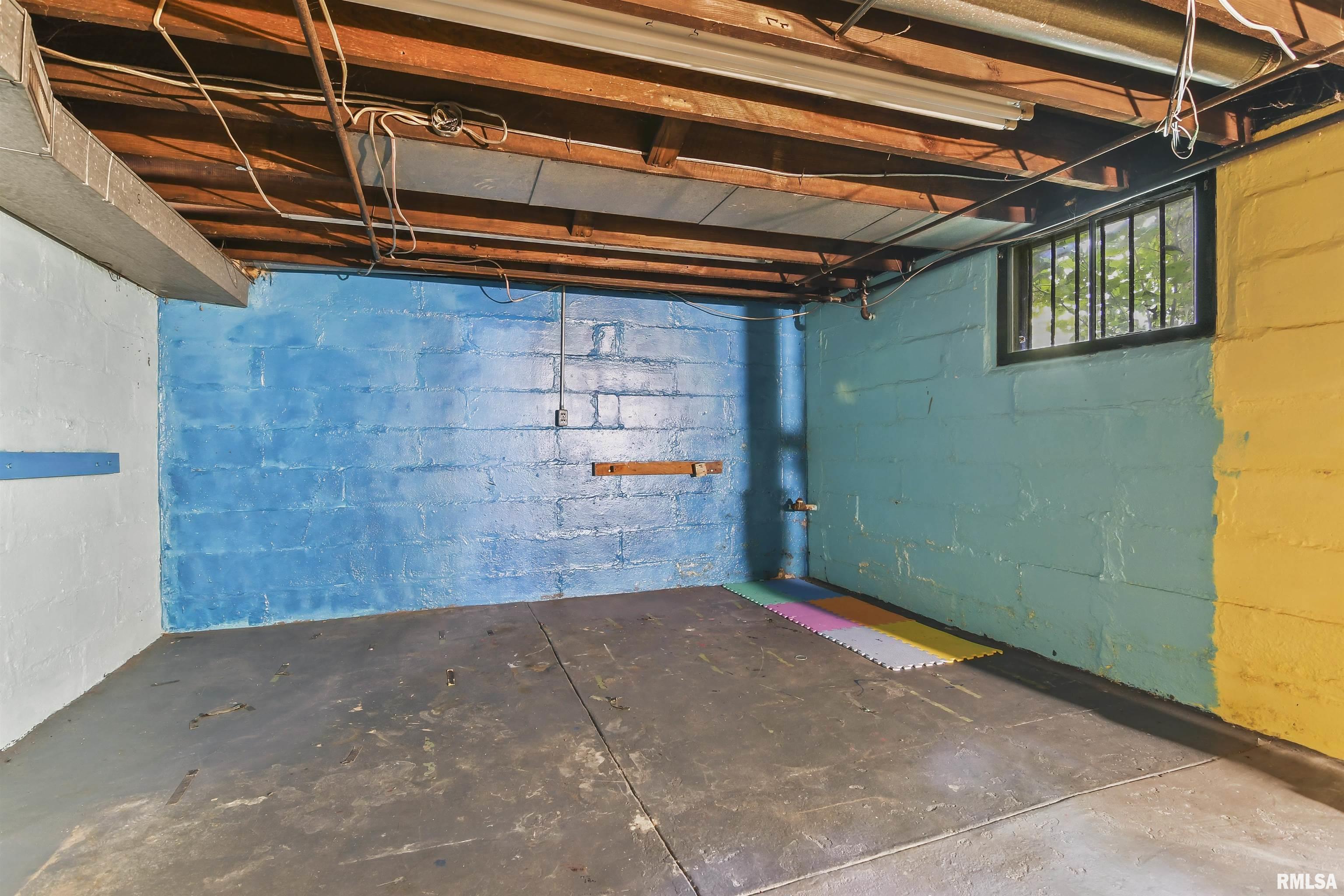 701 South State Street Springfield, IL 62704 - Photo 32 of 34