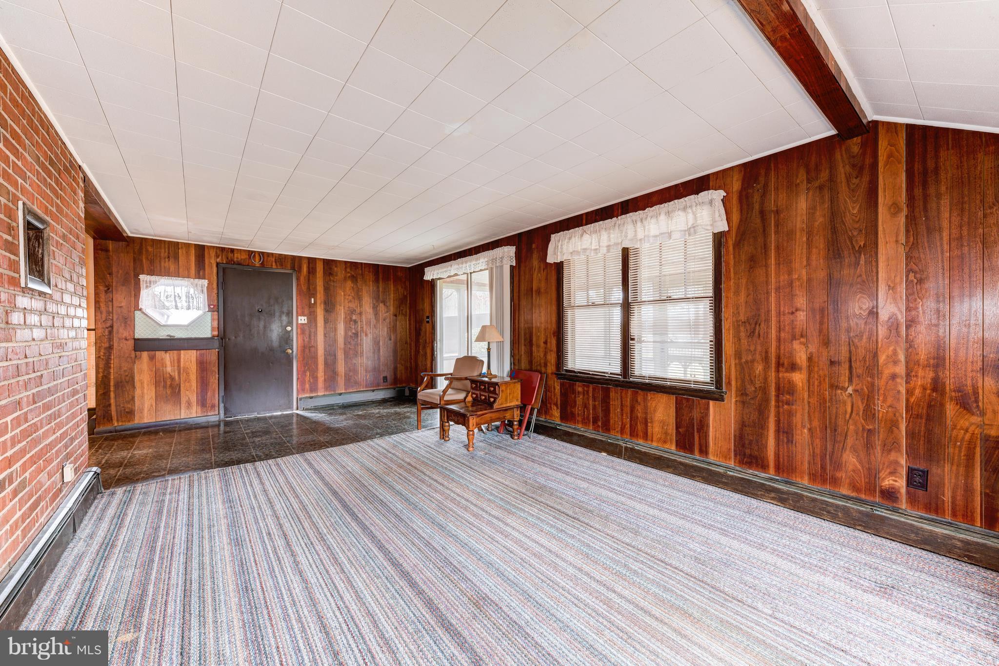 2601 Rushland Road Jamison, PA 18929 - Photo 14 of 32 Family room