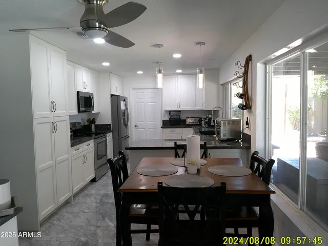 $550,000 | 808 West Isabella Avenue, Mesa, AZ 85210