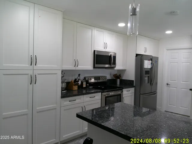 $550,000 | 808 West Isabella Avenue, Mesa, AZ 85210