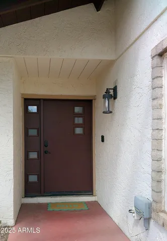 $550,000 | 808 West Isabella Avenue, Mesa, AZ 85210