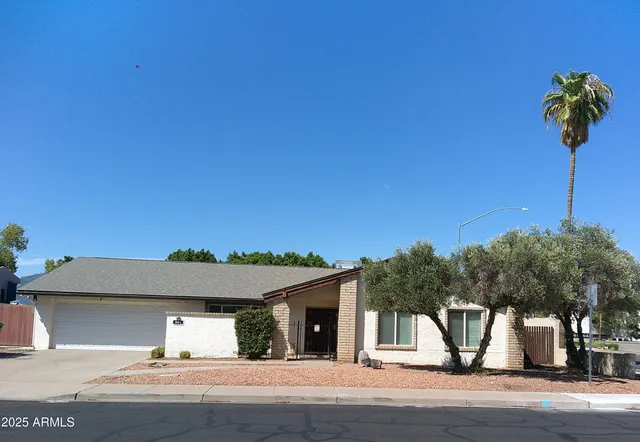 $550,000 | 808 West Isabella Avenue, Mesa, AZ 85210