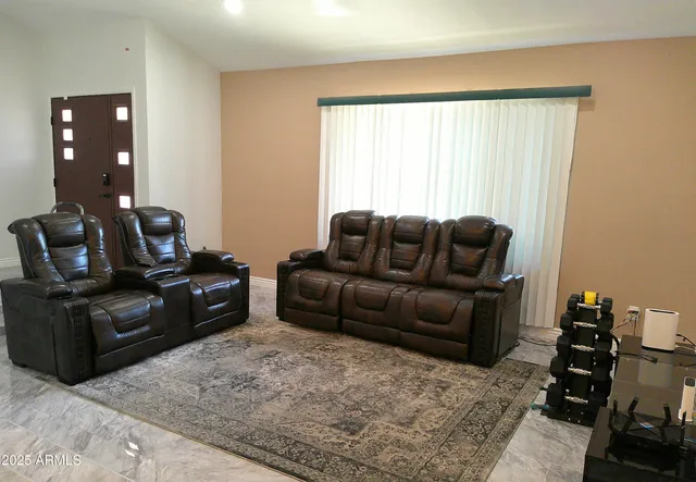 $550,000 | 808 West Isabella Avenue, Mesa, AZ 85210