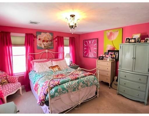 25 Broad Acres Farm Road Medway, MA 02053 - Photo 16 of 30 Gallery Image 16