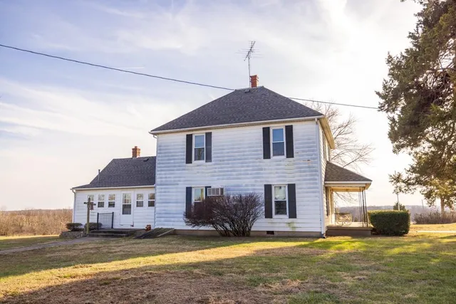 $2,250,000 | 1225 Road Garden, Garden City, MO 64747