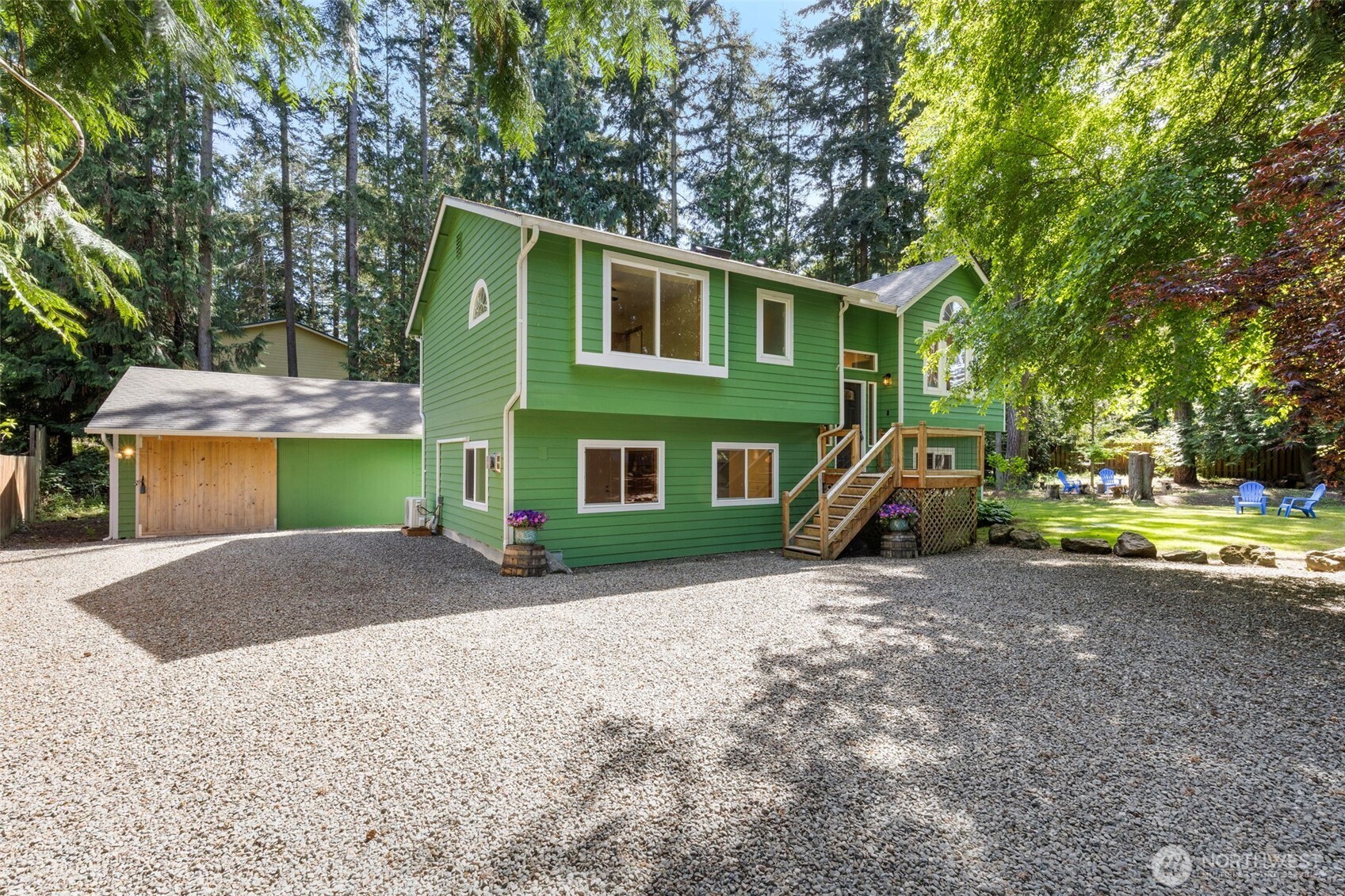 38 Brighton Street Port Hadlock, WA 98339 - Photo 2 of 35