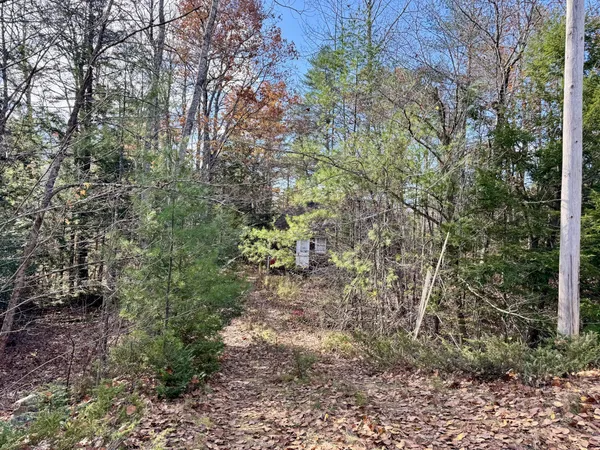 $90,000 | 2738 Burkettville Road, Liberty, ME 04949