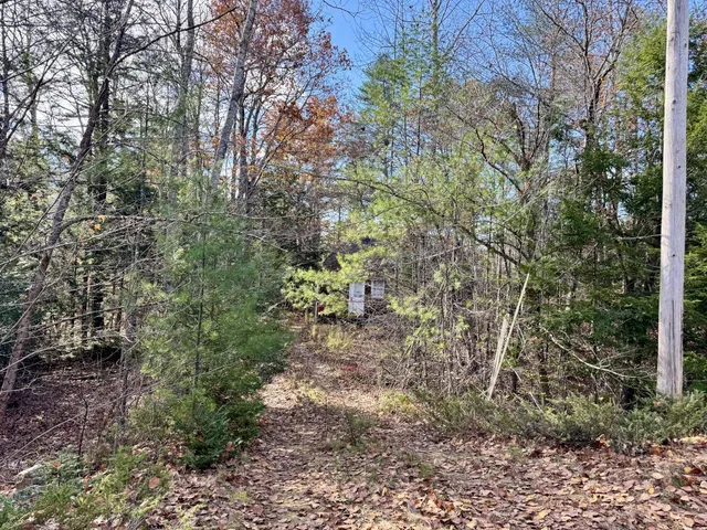 $90,000 | 2738 Burkettville Road, Liberty, ME 04949