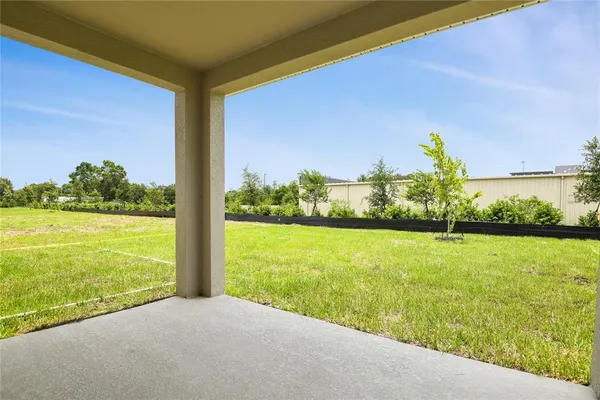 $351,999 | 816 Lake Dell Drive, Dundee, FL 33838