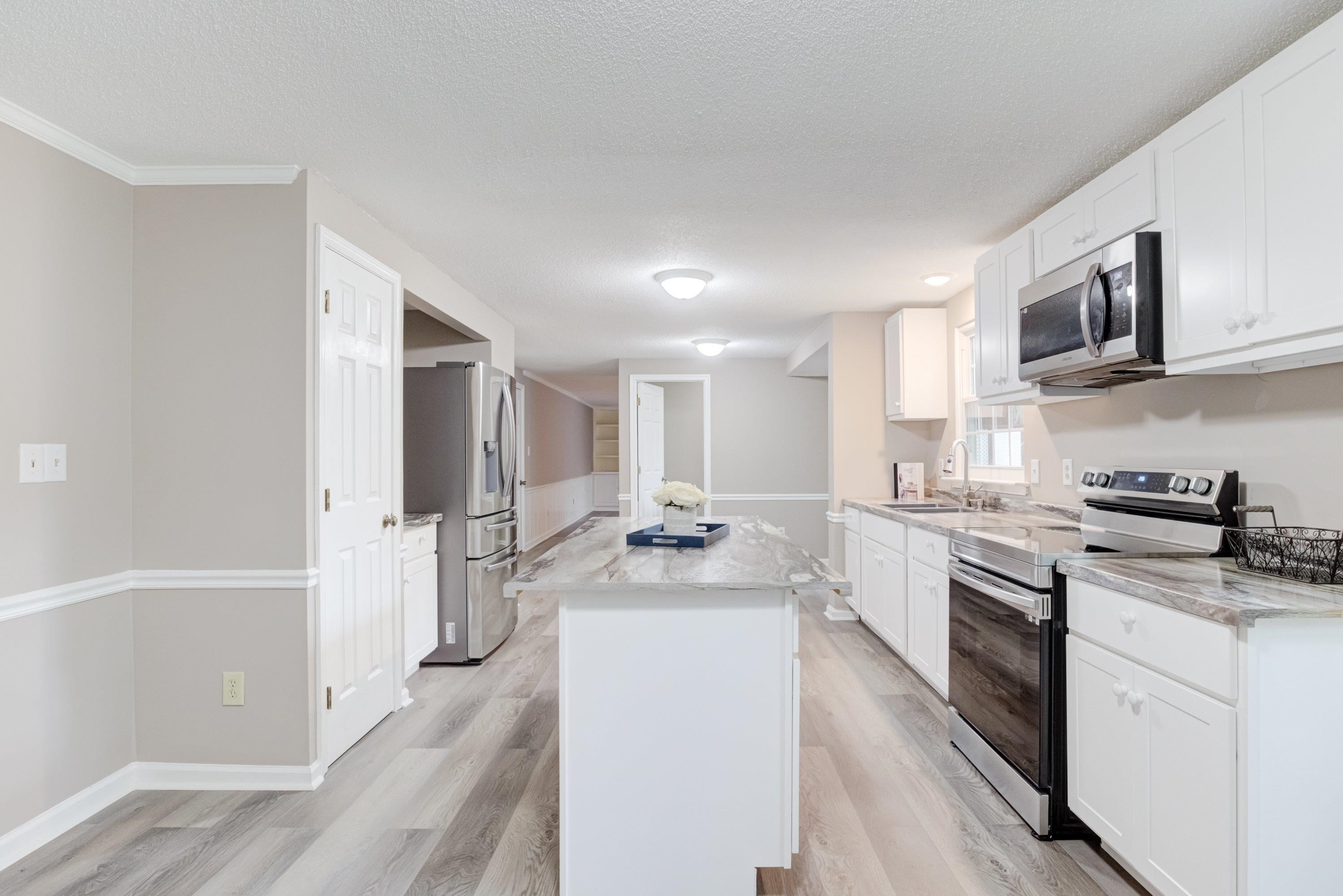 1012 Ironstone Court Raleigh, NC 27615 - Photo 7 of 41 Kitchen