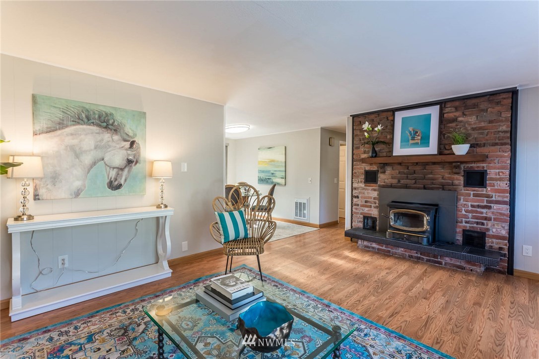 32619 Redmond-Fall City Road Southeast Fall City, WA 98024 - Photo 6 of 14 Gallery Image 6