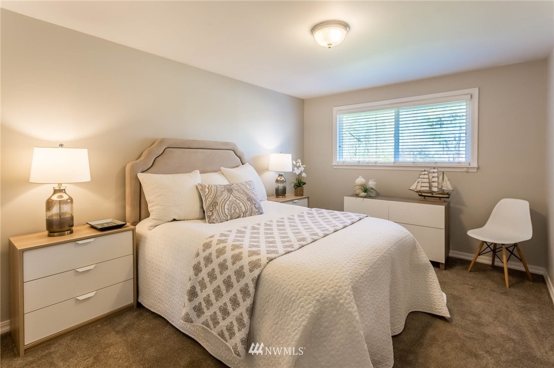 32619 Redmond-Fall City Road Southeast Fall City, WA 98024 - Photo 8 of 14 Gallery Image 8