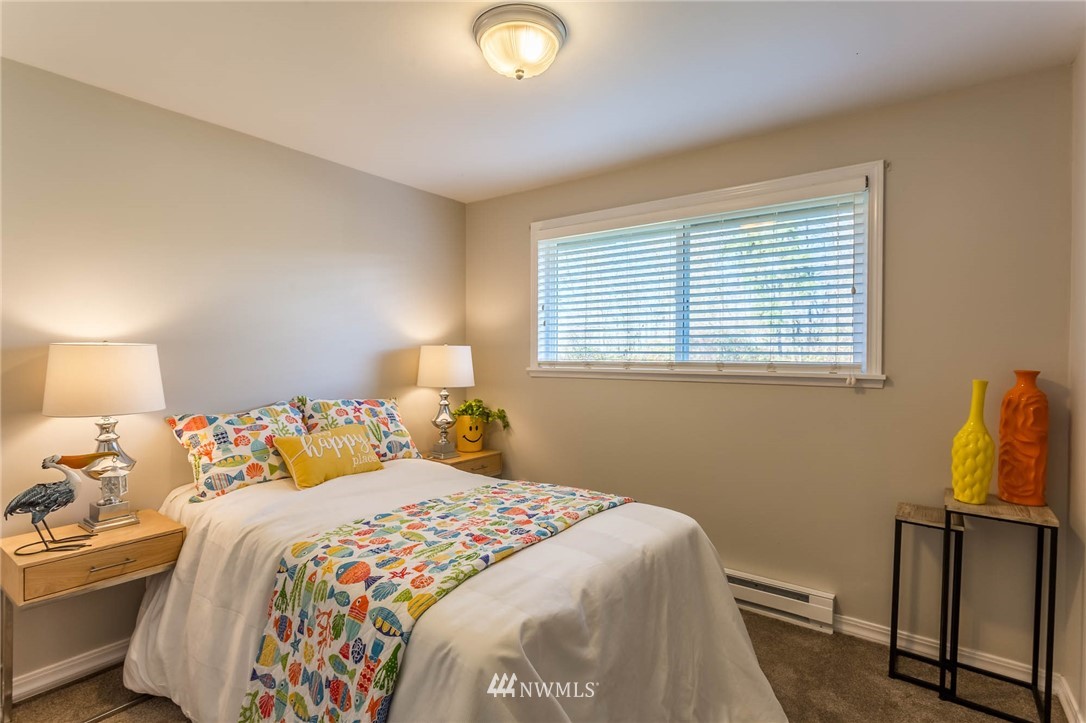 32619 Redmond-Fall City Road Southeast Fall City, WA 98024 - Photo 9 of 14 Gallery Image 9