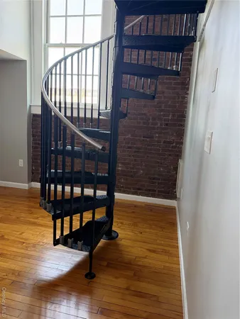 $1,900 | 94 4th Avenue, Unit 208, Bay Shore, NY 11706