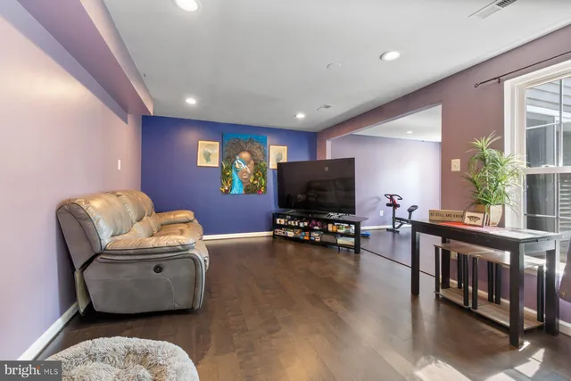 $575,000 | 12111 Windbrook Drive, Clinton, MD 20735