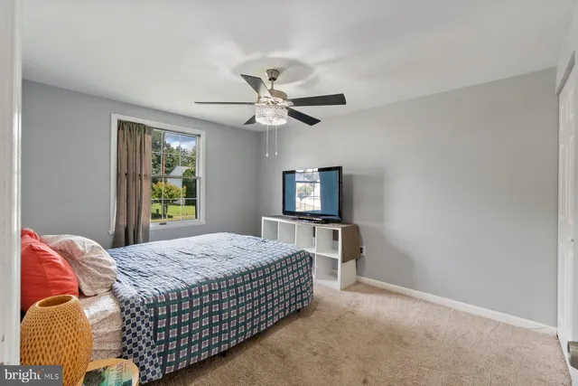 $575,000 | 12111 Windbrook Drive, Clinton, MD 20735