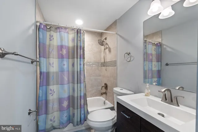 $575,000 | 12111 Windbrook Drive, Clinton, MD 20735