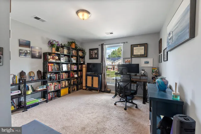 $575,000 | 12111 Windbrook Drive, Clinton, MD 20735