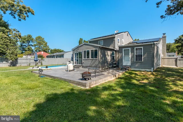 $575,000 | 12111 Windbrook Drive, Clinton, MD 20735