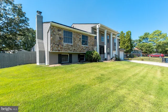 $575,000 | 12111 Windbrook Drive, Clinton, MD 20735