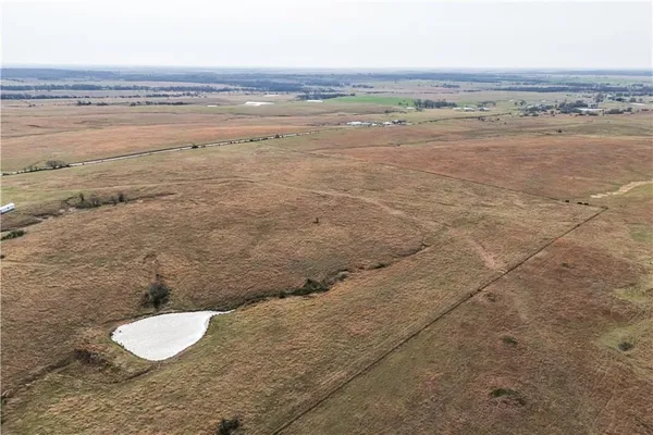 $140,000 | 2 230th Road, Nowata, OK 74048