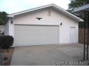 1816 Albert Street Springfield, IL 62702 - Photo 2 of 12