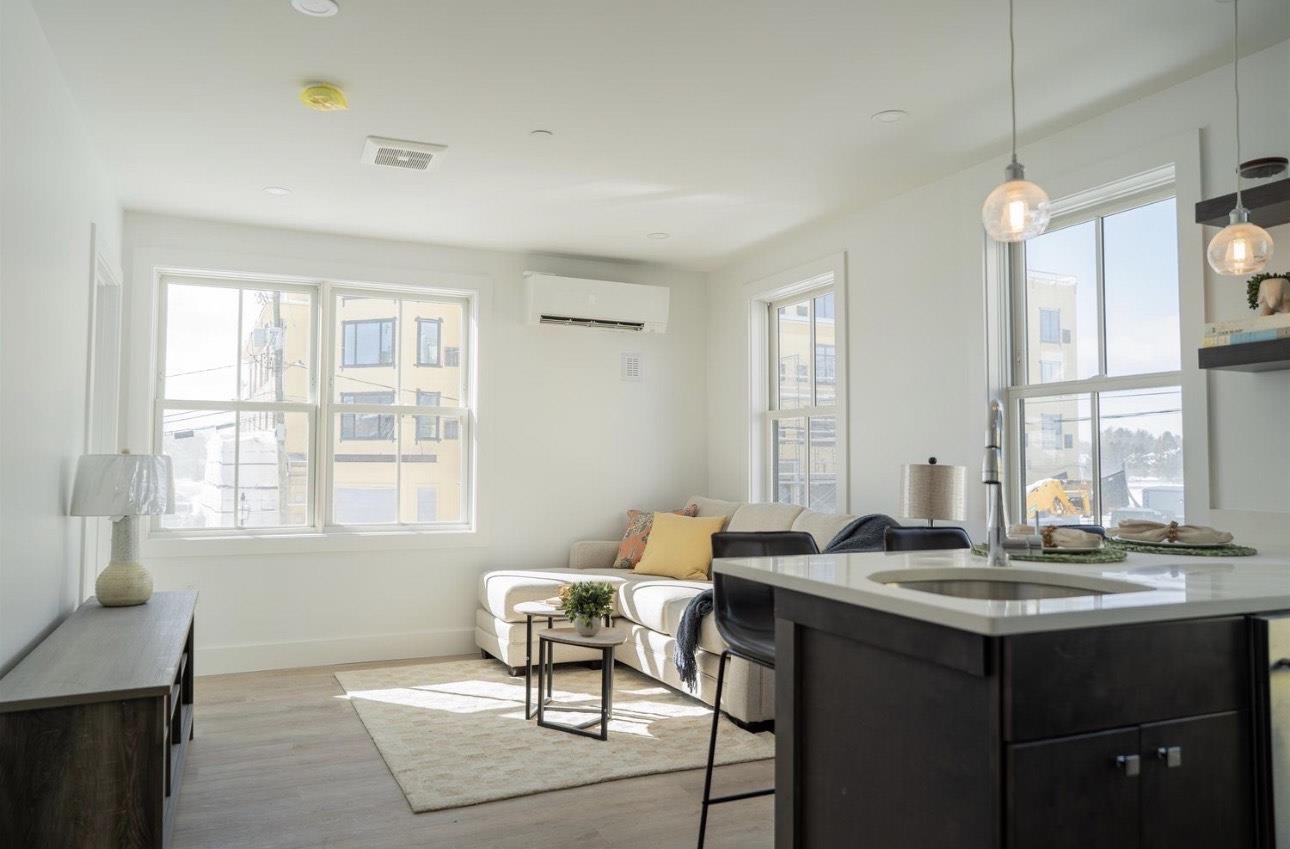 238 Deer Street, Unit 307 Portsmouth, NH 03801 - Photo 6 of 9