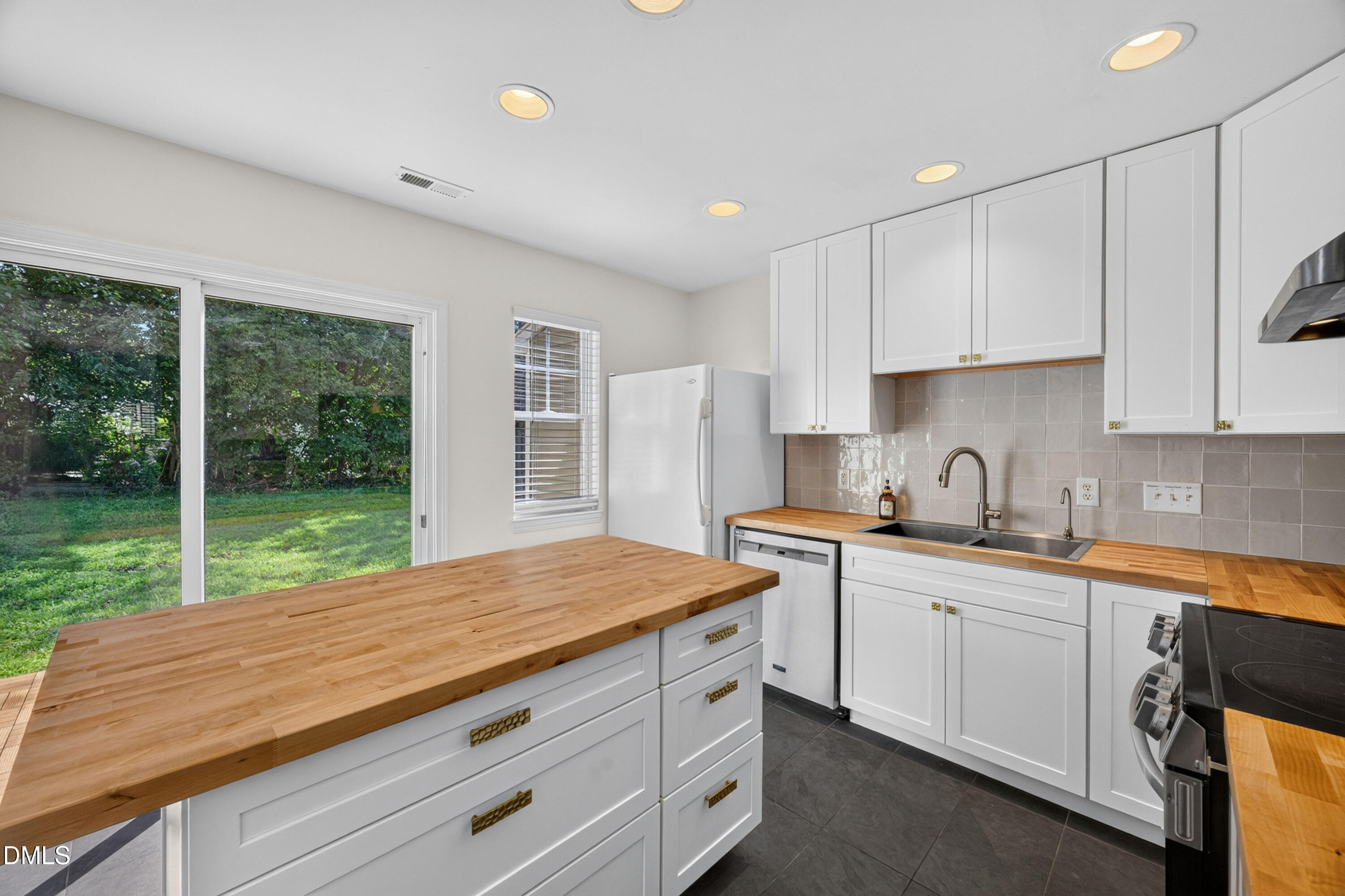 3645 Bison Hill Lane Raleigh, NC 27604 - Photo 13 of 46 DSC_4081