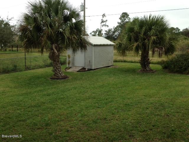 2882 Digby Road Southeast Palm Bay, FL 32909 - Photo 30 of 34 Large Shed