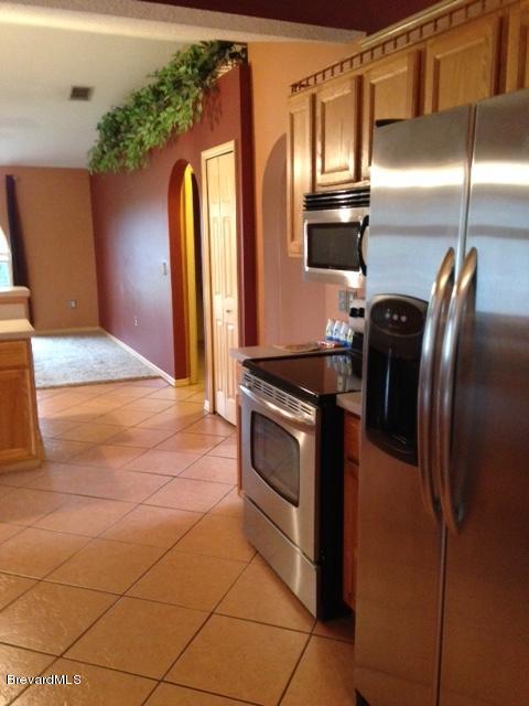 2882 Digby Road Southeast Palm Bay, FL 32909 - Photo 5 of 34 Upgraded Kitchen Appliances