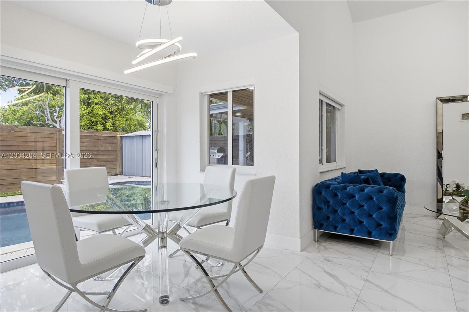 7315 Southwest 158th Avenue Miami, FL 33193 - Photo 15 of 48