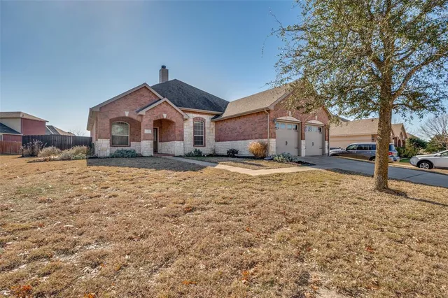 $3,500 | 1710 Chadwick Court, Cedar Hill, TX 75104