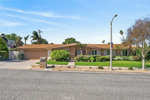 $929,900 | 5305 Bardwell Avenue, Riverside, CA 92506