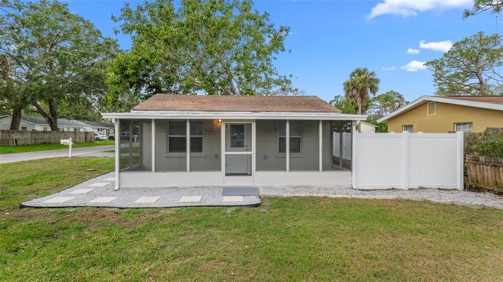 7635 Pier Road Port Richey, FL 34668 - Photo 10 of 13