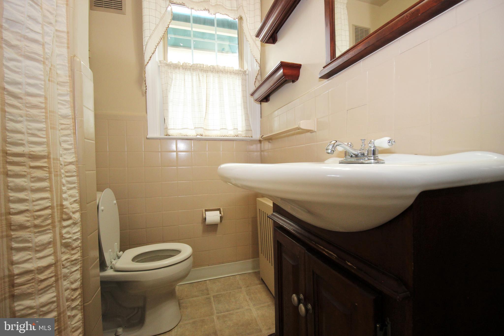 237 Claremont Road Springfield, PA 19064 - Photo 29 of 50