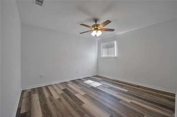 $2,400 | 10 Caribbean Court, Unit 10, Mandeville, LA 70448