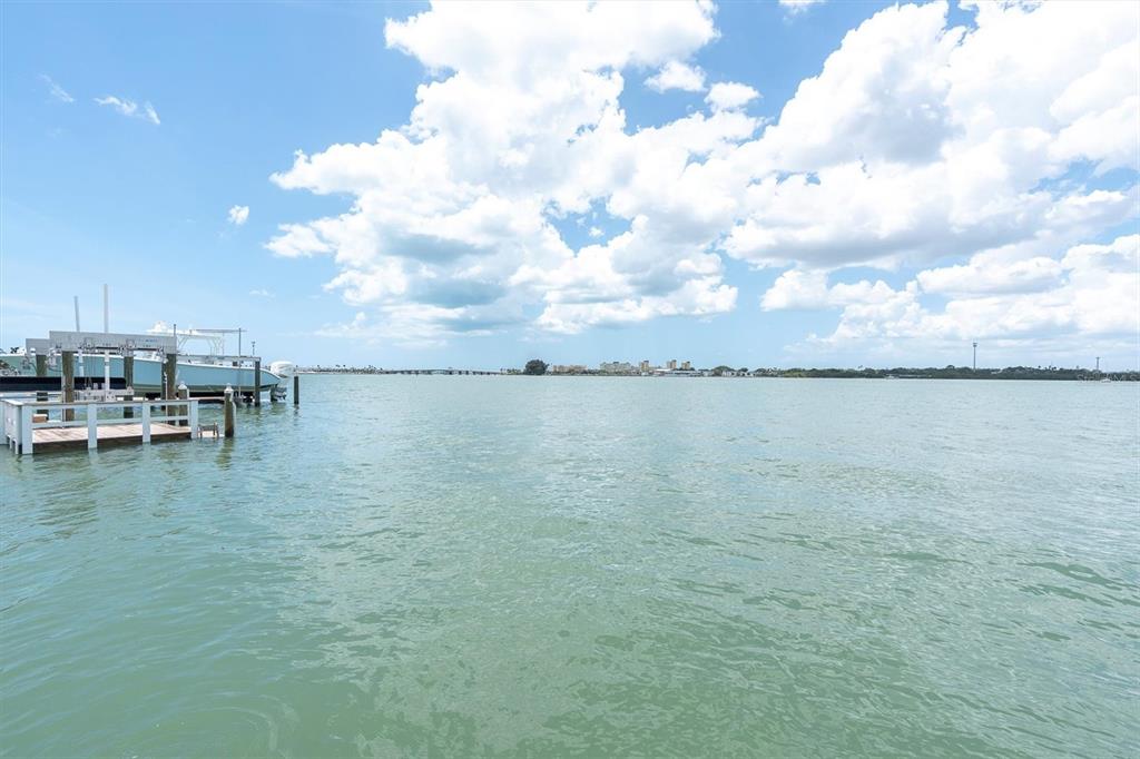 852 Bay Point Drive Madeira Beach, FL 33708 - Photo 15 of 18