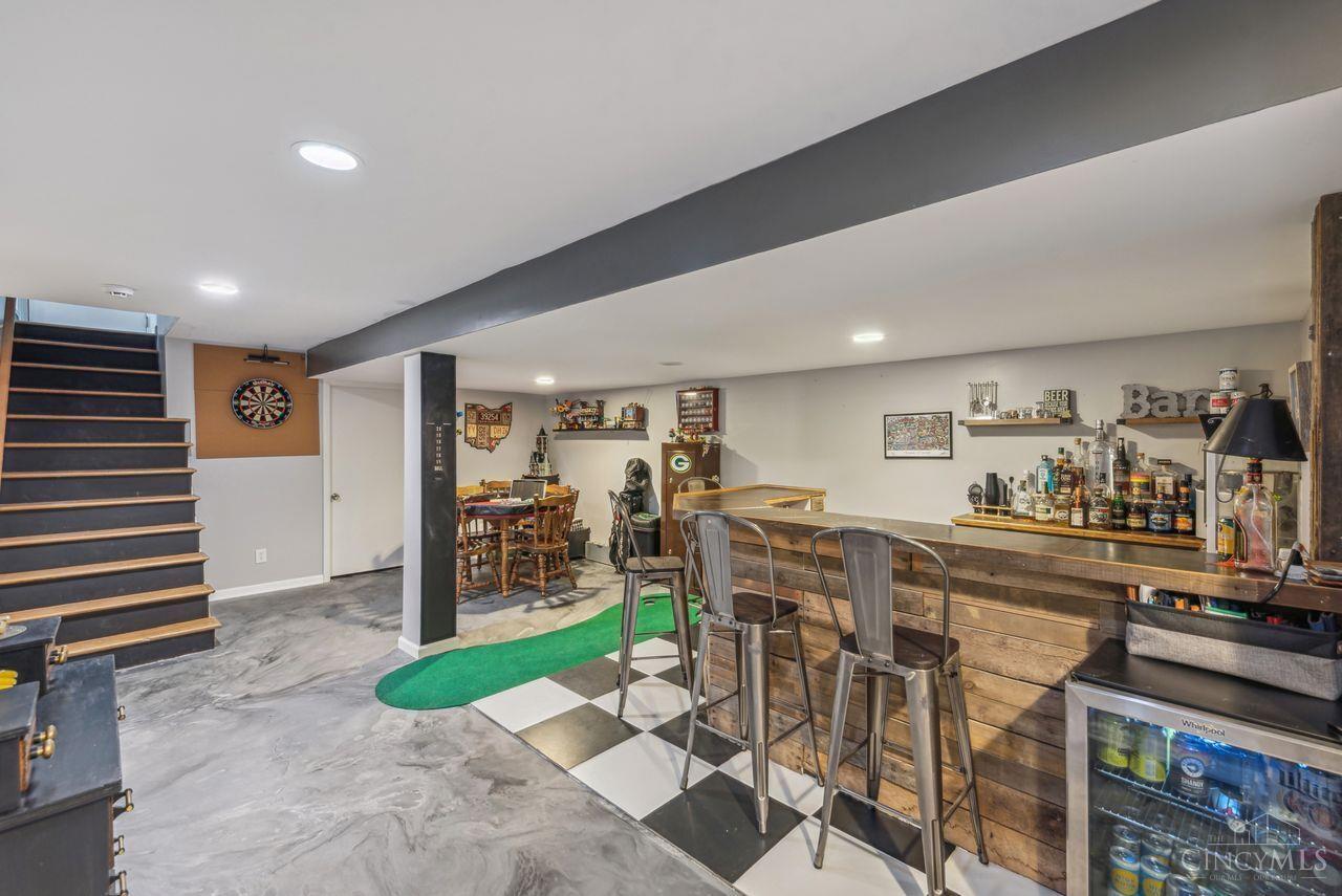 3621 Riehle Road Cincinnati, OH 45247 - Photo 18 of 26 Gallery Image 18