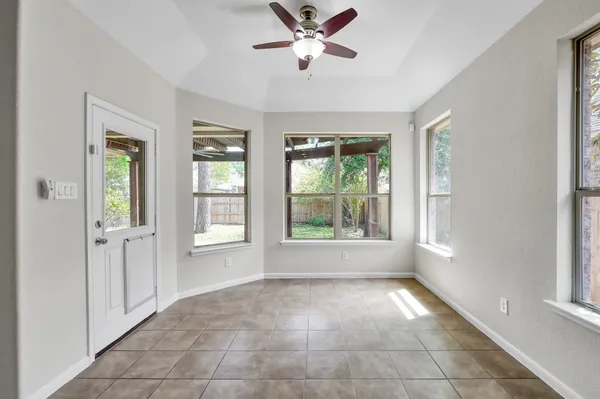 $415,000 | 119 Winslow Hill Place, Montgomery, TX 77316